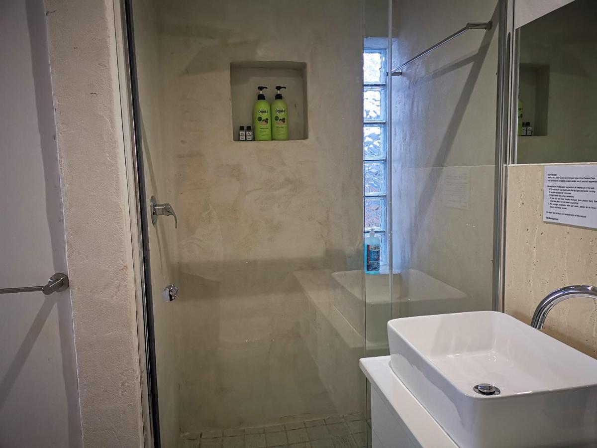 Rachawadee Accomodation​ & Health Spa Simon's Town Bagian luar foto