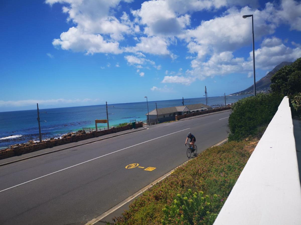 Rachawadee Accomodation​ & Health Spa Simon's Town Bagian luar foto