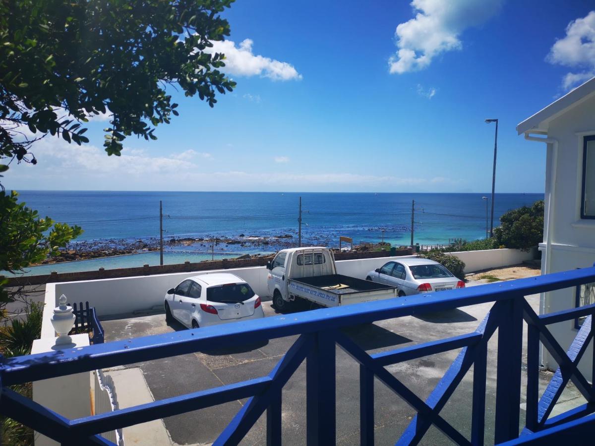 Rachawadee Accomodation​ & Health Spa Simon's Town Bagian luar foto